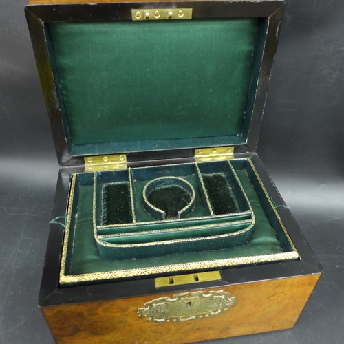 2044 - A c1900 burr walnut jewellery case, brass mounts, with green velvet interior, two trays, 12.5cm h x ... 