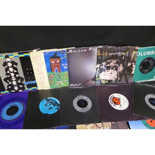 2055 - Twenty-five MOD classics 7