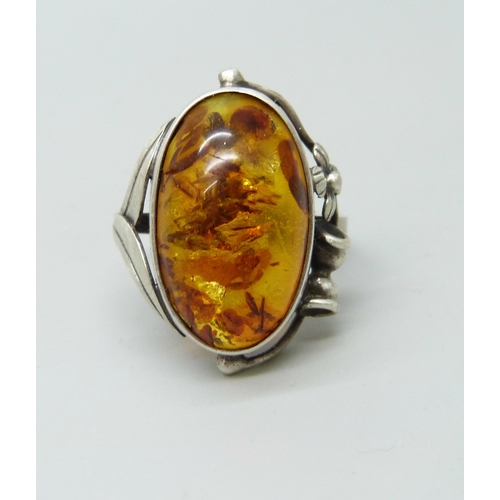 Lot 7053      