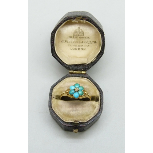 7127 - A late 19th/early 20th century yellow metal ring set with turquoise and a diamond, with mourning com... 