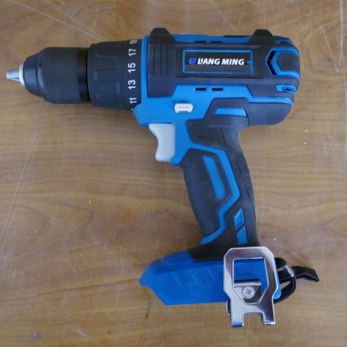 5057 - A sample battery powered sander and a sample battery powered drill *This lot is subject to VAT