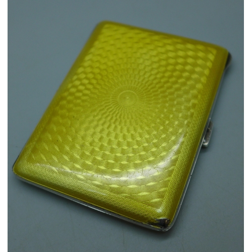 Lot 7042      