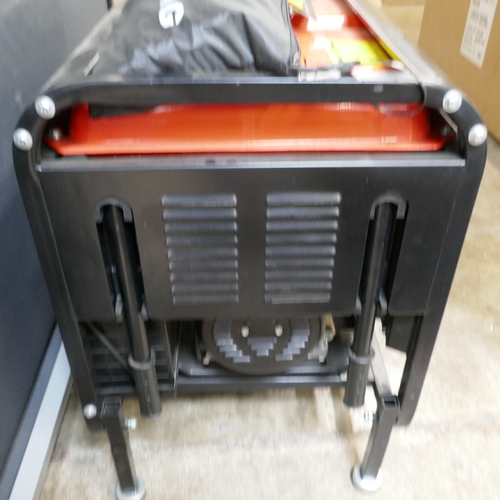 5075 - A model HP6500CXE 5kW, 50hz, single phase diesel generator with 115v 16A, 115v 32A and 230v 32A sock... 