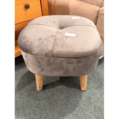 Lot 3098      