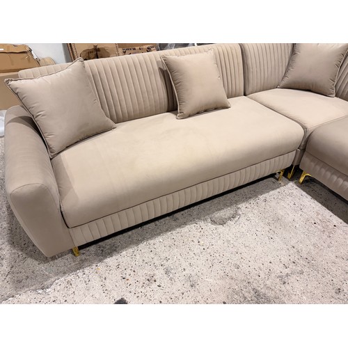 3101 - An Oxford three piece corner sofa 240x240 *This lot is subject to VAT