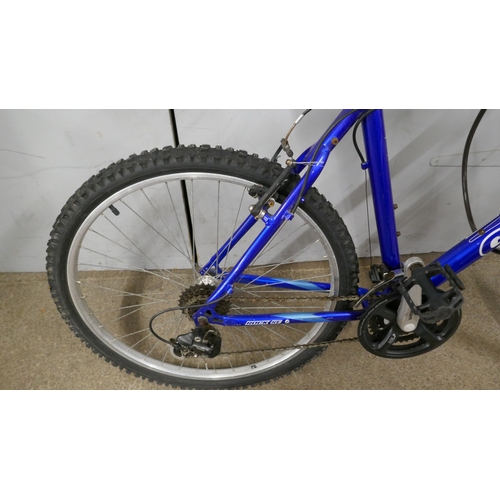 5031 - A Giant Rock SE front suspension bike