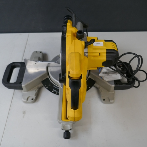 5093 - A DeWalt DWS773 230v, 1300W, 216mm compound mitre saw  (Please note this is a returned item and may ... 