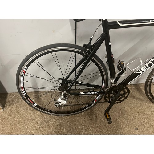 5019 - A Ventura Pro Tour aluminium framed road bike with Shimano gear set  *Authority recovered