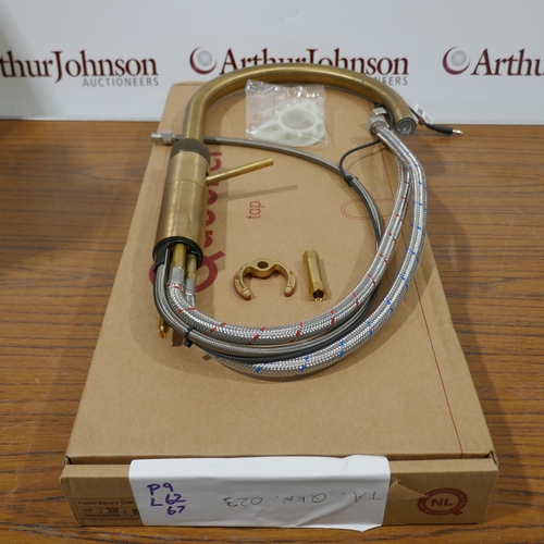 3130 - A Quooker Fusion 3in1 boiling water tank and a gold tap (missing parts)   (654-62,67) *This lot is s... 