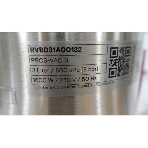 3131 - A Quooker pro3 flex boiling water tank  (654-217) *This lot is subject to VAT