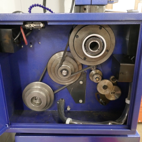5078 - A Clarke CL500M metal working lathe with mill drill  *This lot is subject to VAT