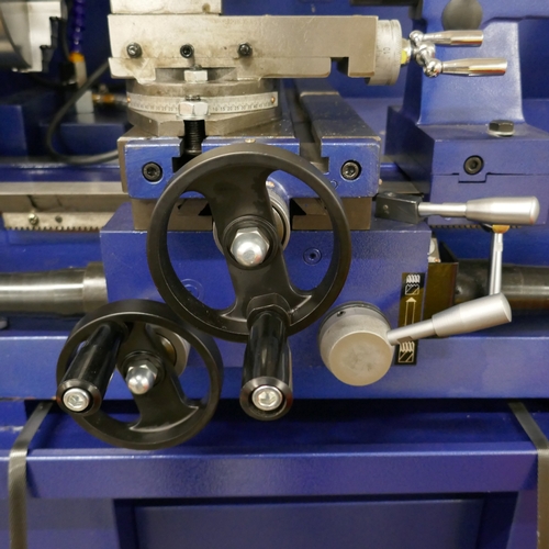 5078 - A Clarke CL500M metal working lathe with mill drill  *This lot is subject to VAT