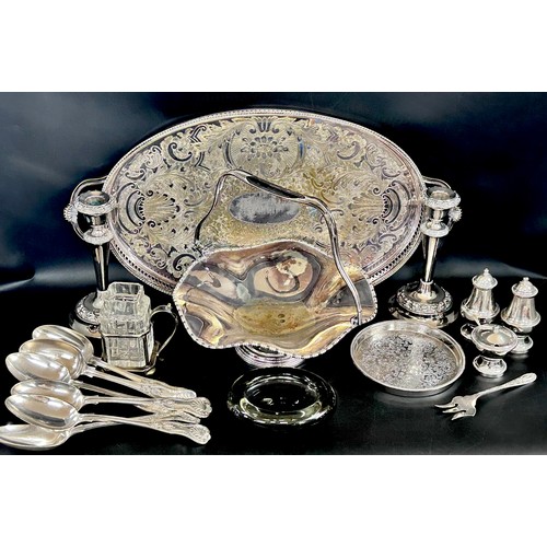 2331 - A collection of silver plate to include a gallery tray, a pair of candlestick holders, a salt and pe... 