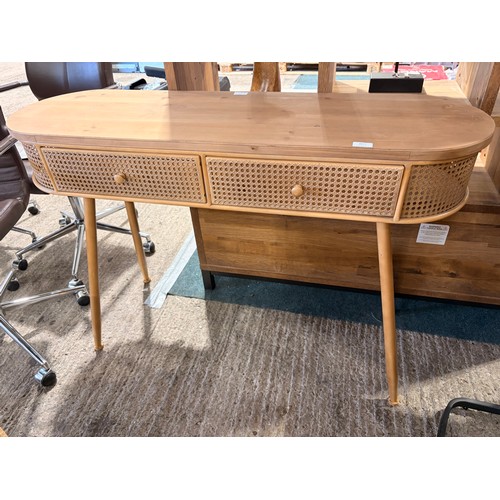 Lot 3077      