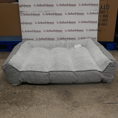 Lot 6026      