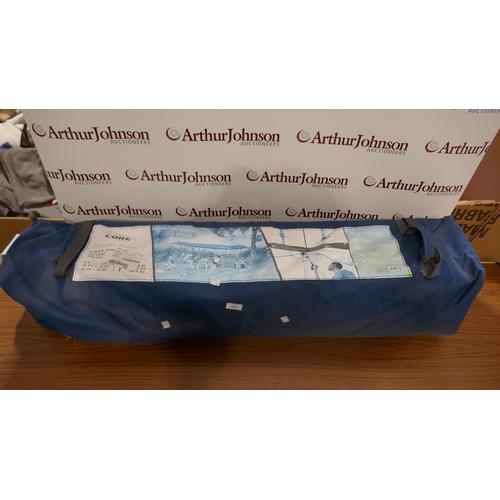 Lot 6039      