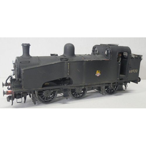 Lot 2001      