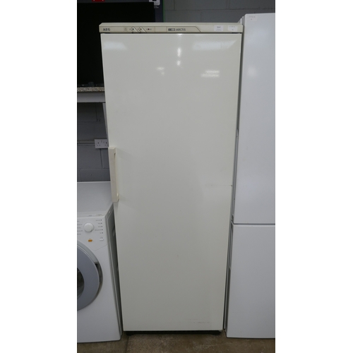 Lot 5047      