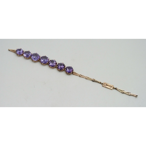 Lot 7029      