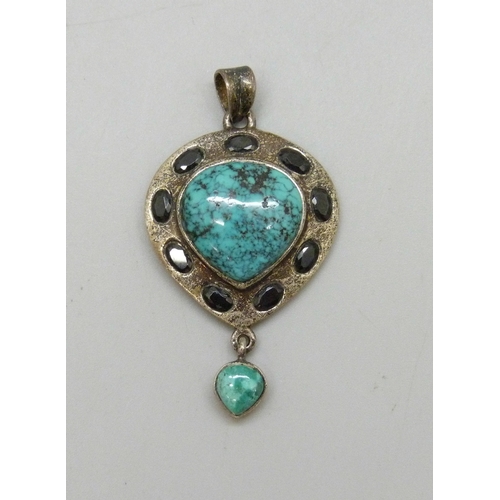 Lot 7033      