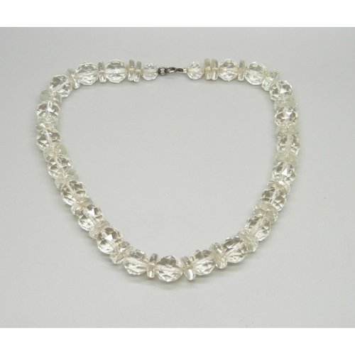 Lot 7048      