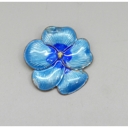 Lot 7018      