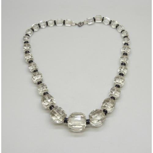 Lot 7048      