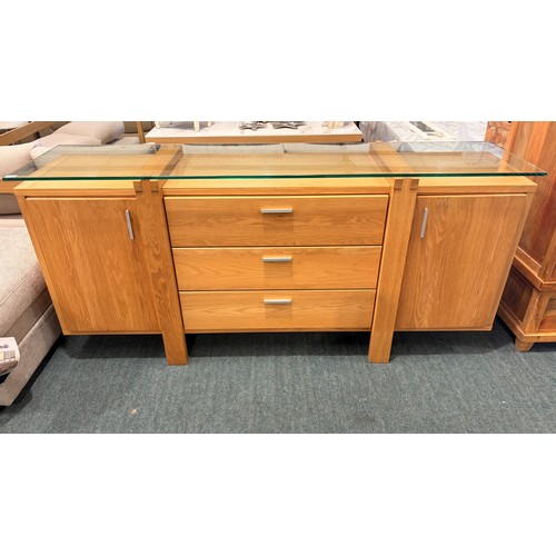 Lot 3096      