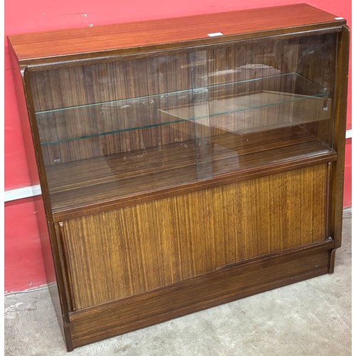 Lot 28        