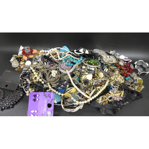 Lot 2058      