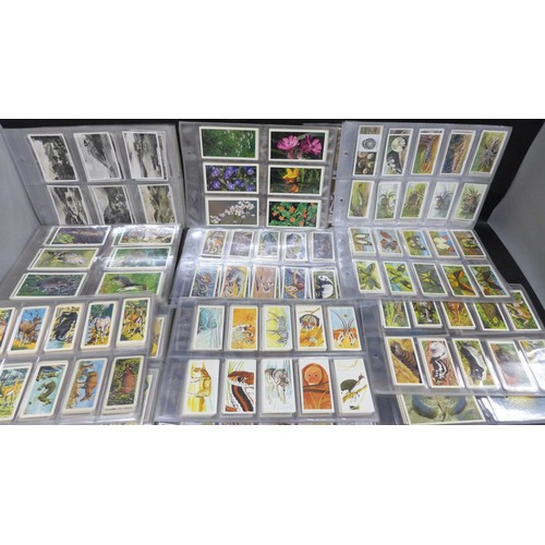 2045 - Assorted collection of cigarette cards to include; John Players Gilbert & Sullivan 2nd series set of... 