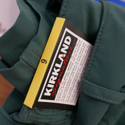 6034 - A box of Kirkland Signature ladies trousers Various sizes (394) *This lot is subject to VAT