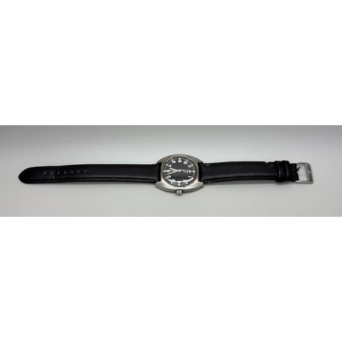 7133A - A CWC military mechanical wristwatch, broad arrow to case back and inscription W10-6645-99  523-8290... 
