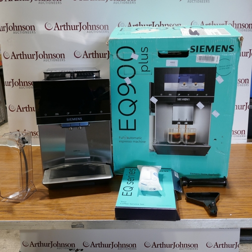 6002 - A Siemens EQ900 Plus coffee machine, original RRP £1666.66 + VAT (394-230) *This lot is subject to V... 