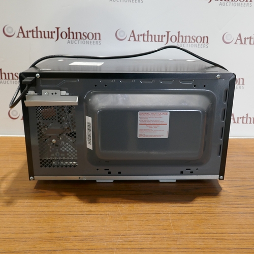 6006 - A Panasonic Solo black microwave (394-4) *This lot is subject to VAT