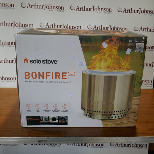 6016 - A Solo Stove bonfire fire pit, original RRP £199.99 + VAT (394-116) *This lot is subject to VAT