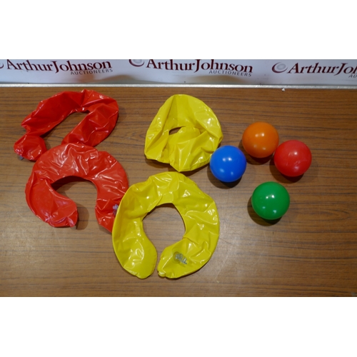 6018 - An Intex Rainbow inflatable pool (394-409) *This lot is subject to VAT