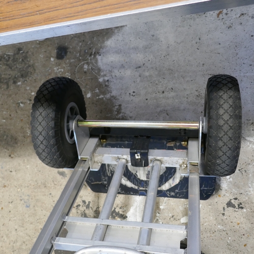 6047 - A Cosco 3 in 1 hand truck   (394-17) *This lot is subject to VAT