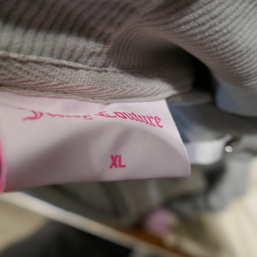 6054 - A quantity of Juicy Couture lounge wear, various colours and sizes  (676999-53)  *This lot is subjec... 
