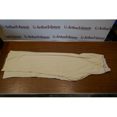 6054 - A quantity of Juicy Couture lounge wear, various colours and sizes  (676999-53)  *This lot is subjec... 