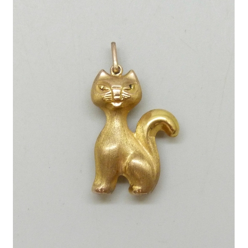 7011 - A 9ct gold charm in the form of a cat, hallmarked, 1.1g, 2.8cm including bail