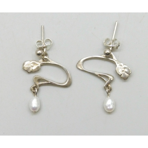 7035 - Malcolm Gray, a pair of Scottish silver Art Nouveau design earring set with pearls, 2.4cm