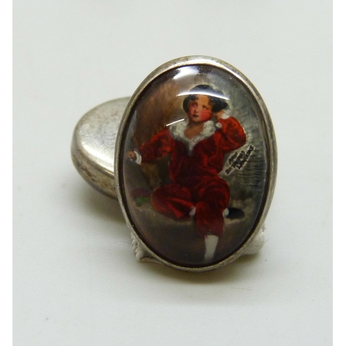 7057 - A pair of silver cufflinks depicting The Red Boy portrait by Thomas Lawrence, attributed to Thomas M... 