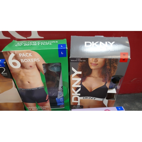 5015 - A selection of womens briefs and bras, mens Penguin trainer socks and United Colours of Benetton box... 