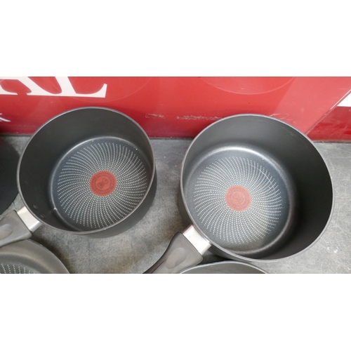 5025 - A Tefal Induction 5 piece set (399-8) *This lot is subject to VAT