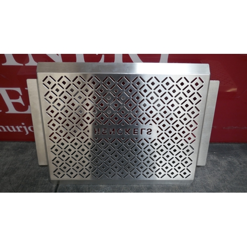 5028 - A Henckels BBQ basket (399-48) *This lot is subject to VAT