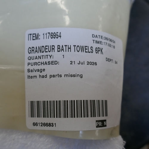 5032 - A pack of 5 Grandeur bath towels and a Pop & Load collapsible laundry basket (399-365,368) *This lot... 