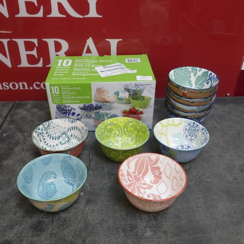 5034 - A Provence stoneware bowl set (399-40) *This lot is subject to VAT