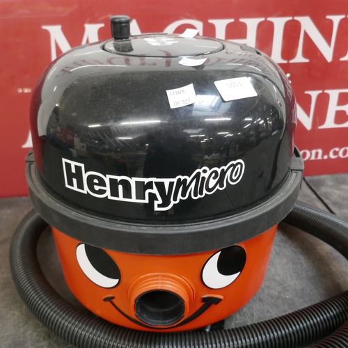 5053 - A Henry Micro hi-flo vacuum cleaner, RRP £139.99 + VAT (399-27) *This lot is subject to VAT