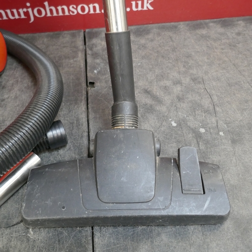 5053 - A Henry Micro hi-flo vacuum cleaner, RRP £139.99 + VAT (399-27) *This lot is subject to VAT